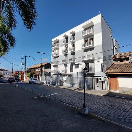 Agito E Sossego Na Rua Mais Charmosa De Ubatuba Pelo Google 外观 照片